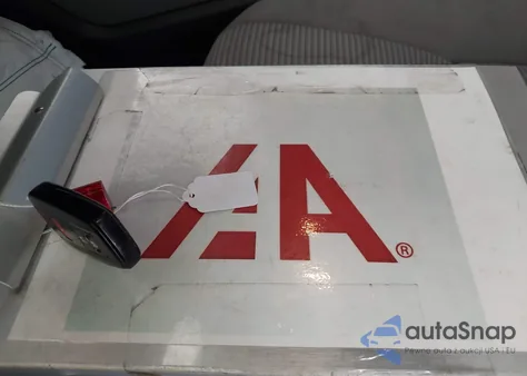 2021 Toyota Highlander L z USA, uszkodzony, nr VIN 5TDCZRBH4MS157706